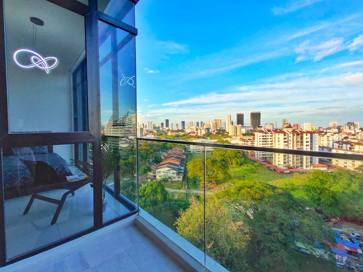 Beacon Executive Suite At Georgetown For 10Pax And 2 Bed Room Exterior foto