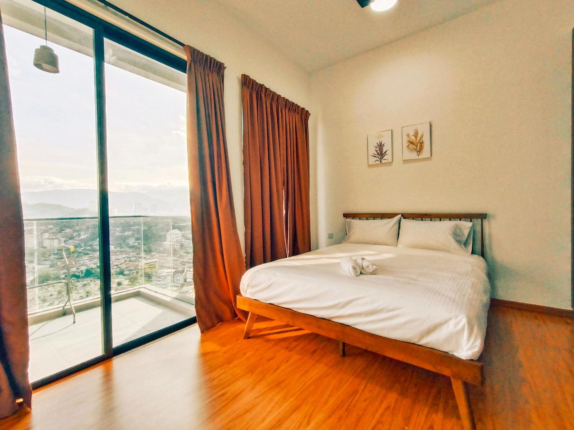 Beacon Executive Suite At Georgetown For 10Pax And 2 Bed Room Exterior foto
