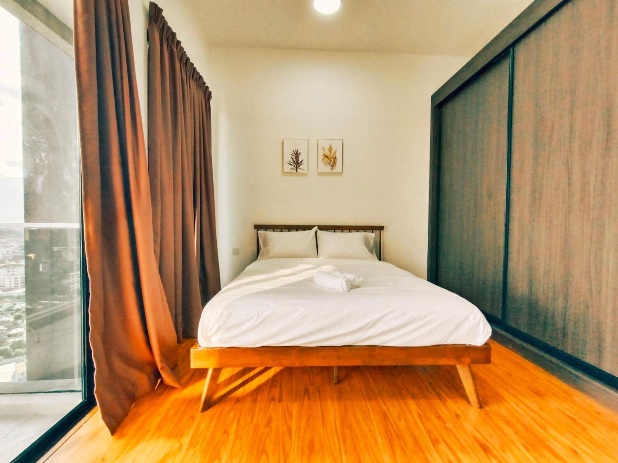 Beacon Executive Suite At Georgetown For 10Pax And 2 Bed Room Exterior foto